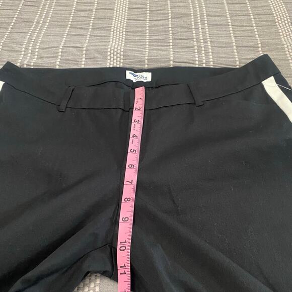 Old Navy The Diva Pants Side stripe Women’s Plus Size 16 Business office Siren - Picture 3 of 10